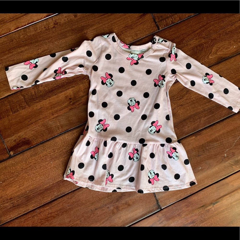 H&M toddler girl Minnie Mouse print dress.